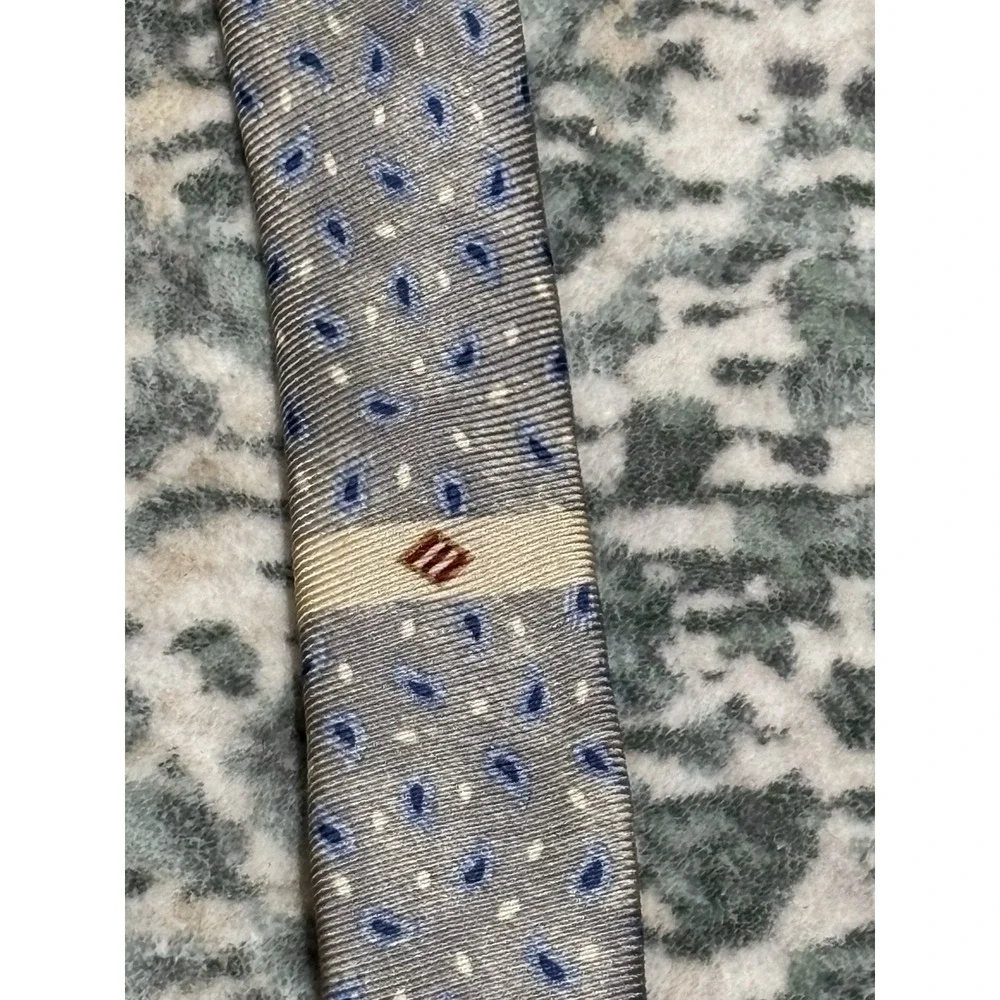 NWT Joseph Avoid Narrow Necktie‎ $65